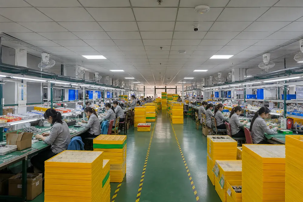 Eyewear assembly line